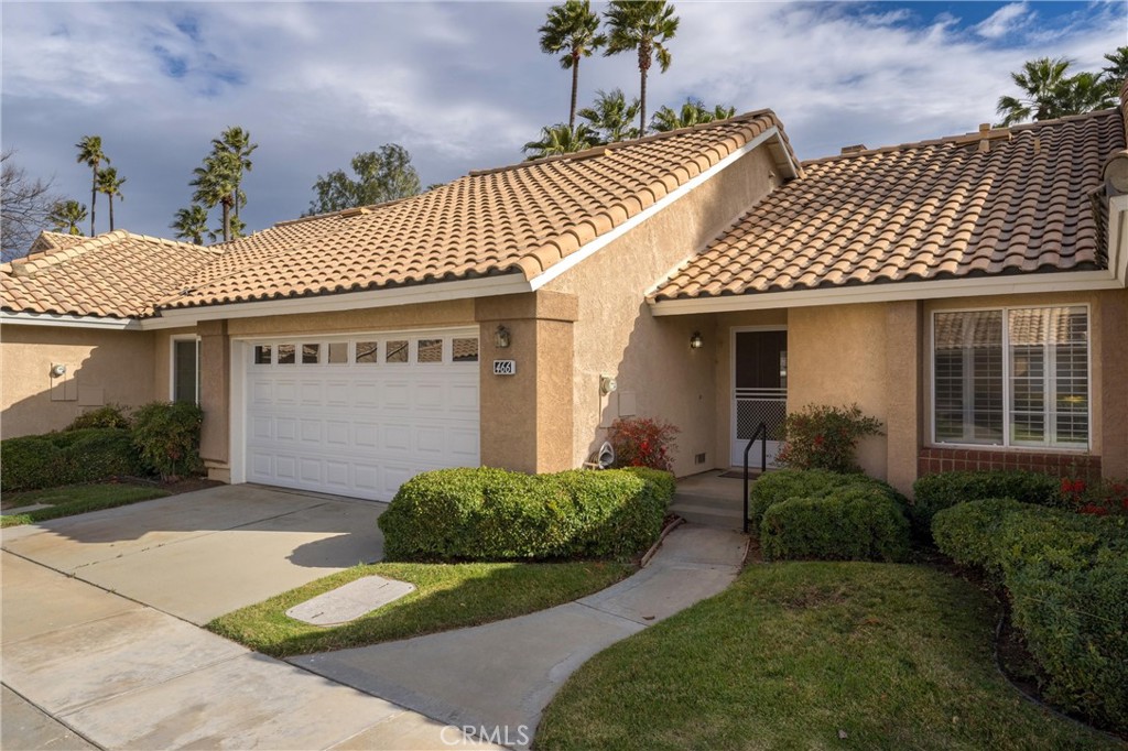 466 La Quinta Drive