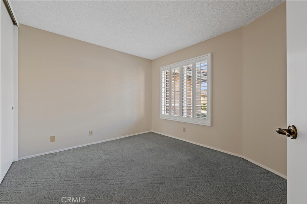 466 La Quinta Drive