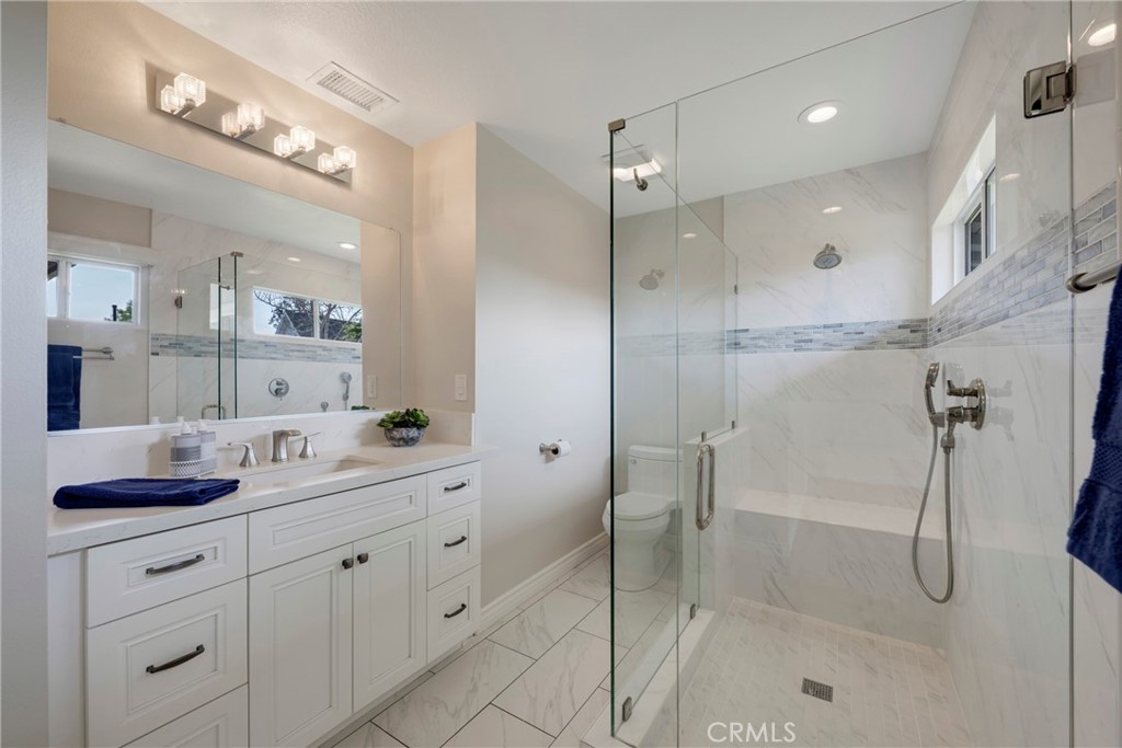 332 Fairway Lane