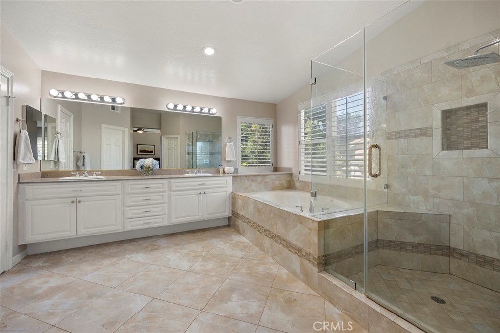 7573 E Endemont Court