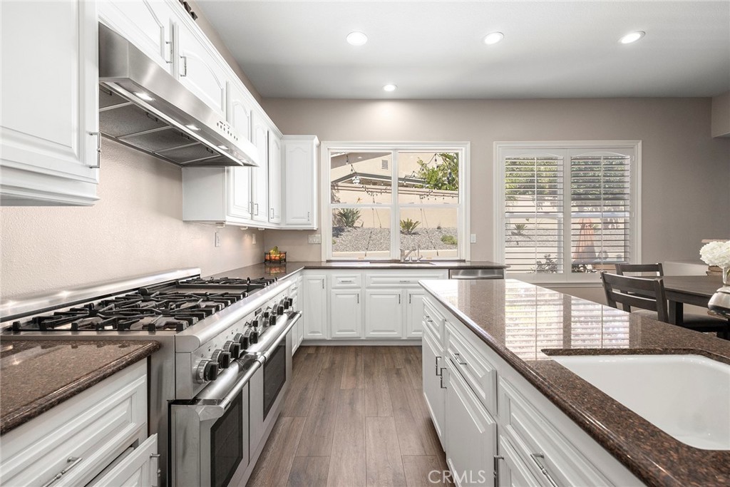 7573 E Endemont Court