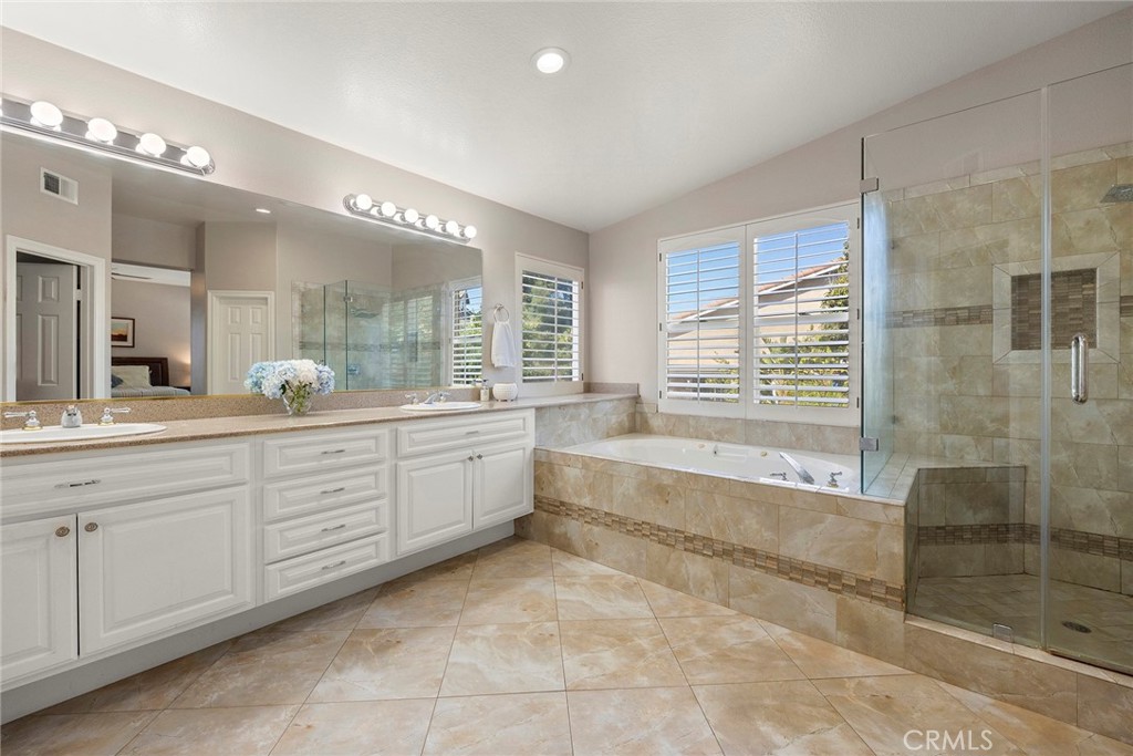 7573 E Endemont Court