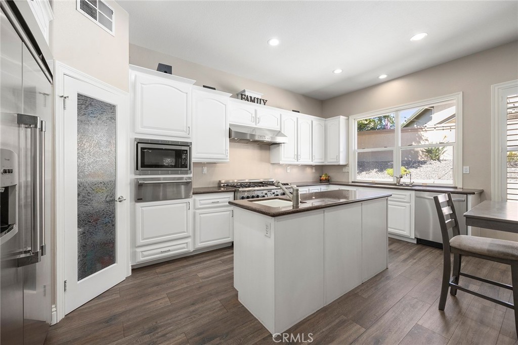 7573 E Endemont Court