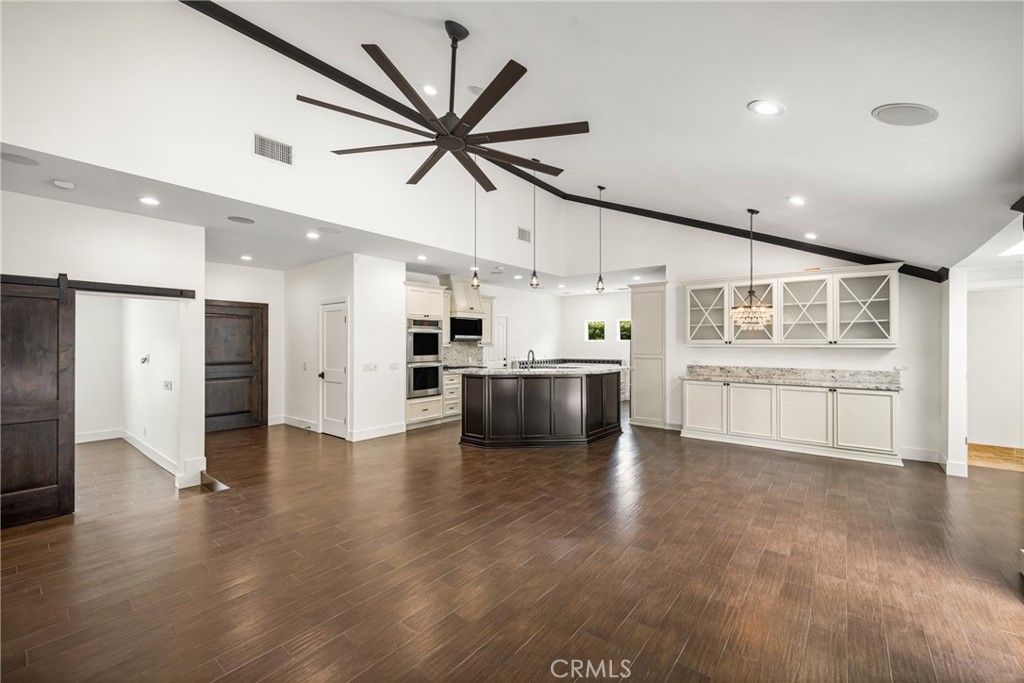 18092 Debi Lane