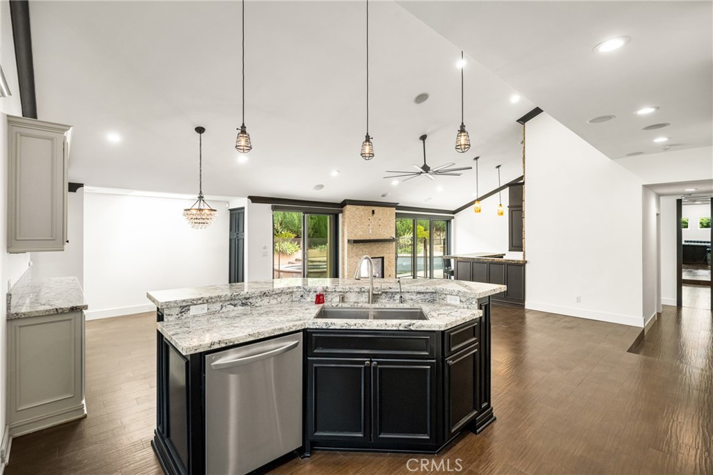 18092 Debi Lane
