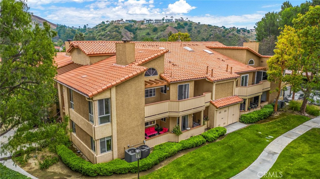 5140 Box Canyon Court 18E