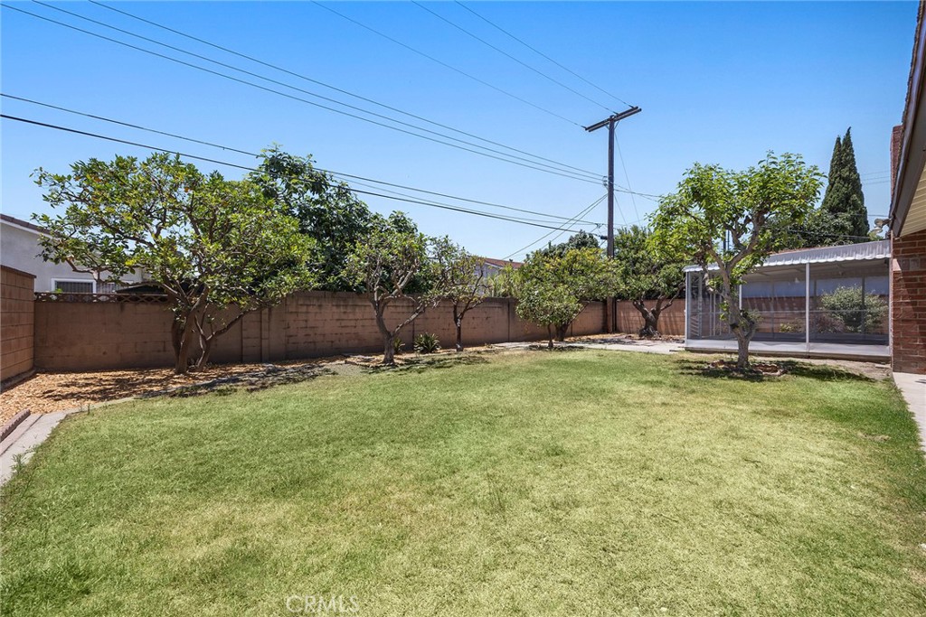 1420 W Katella Avenue