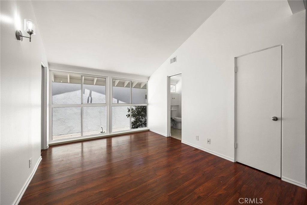 1420 W Katella Avenue