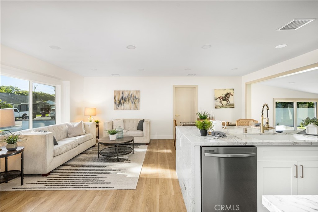 2441 Park Avenue