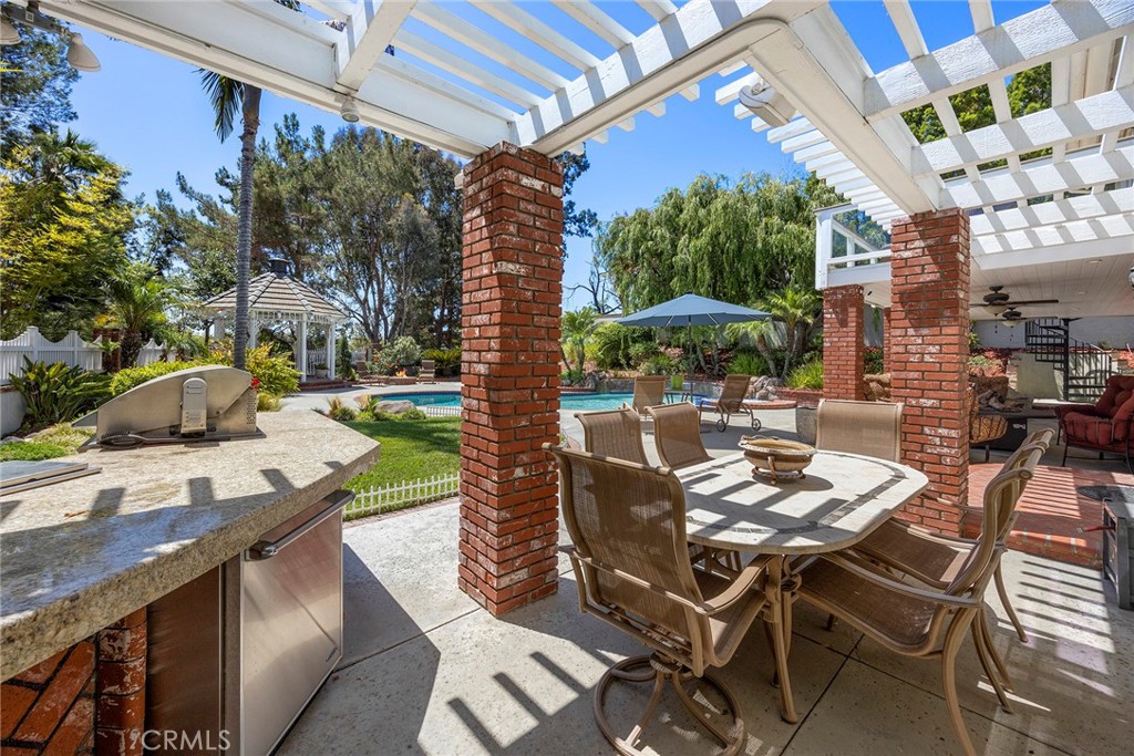 19225 Palm Vista