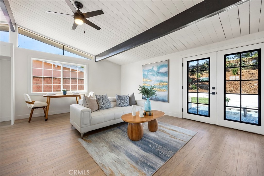 13203 Sunnybrook Lane