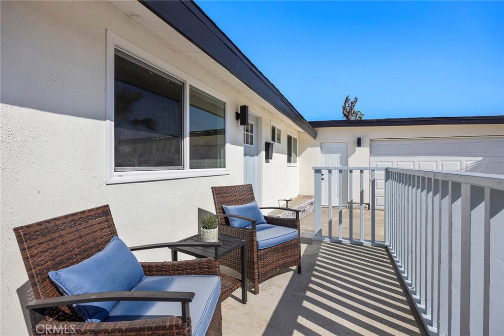 13203 Sunnybrook Lane