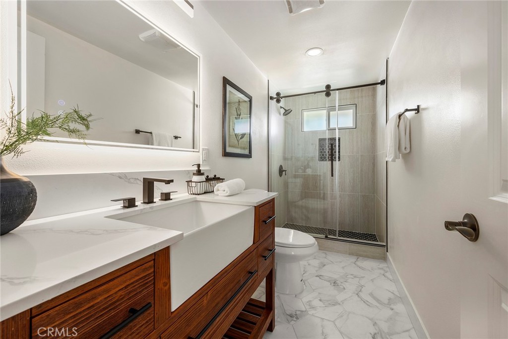 13203 Sunnybrook Lane