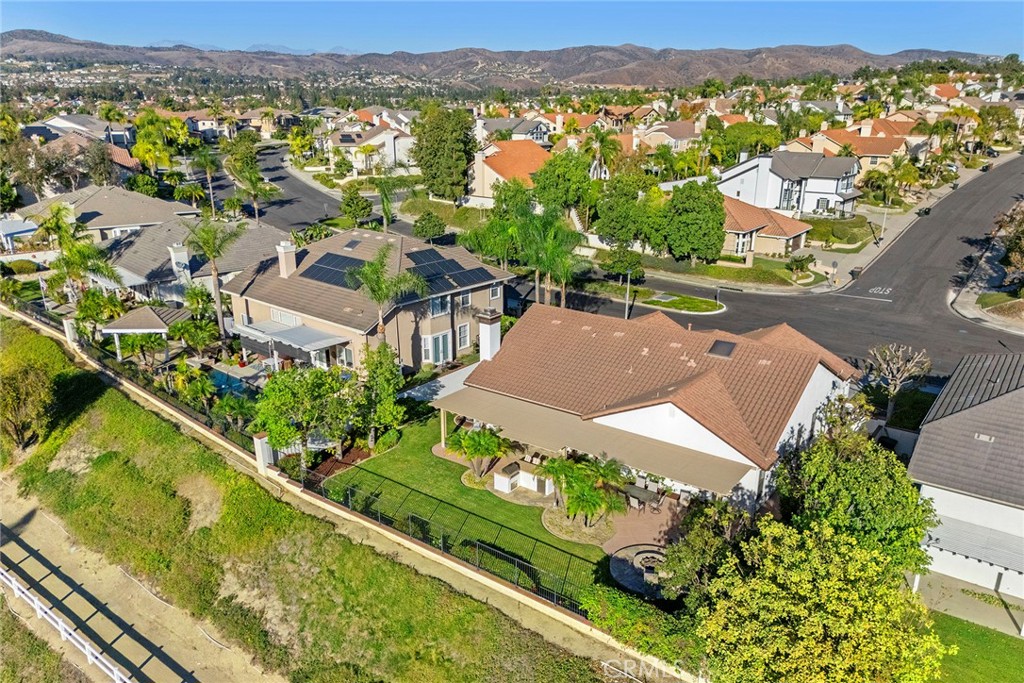 5695 Vista Del Mar