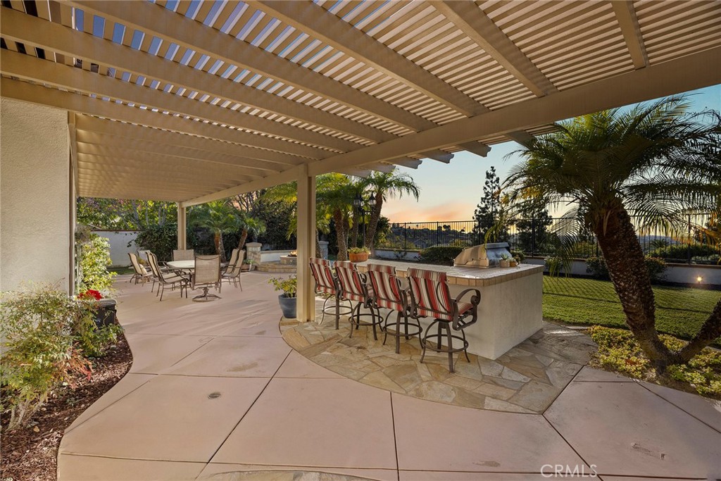 5695 Vista Del Mar