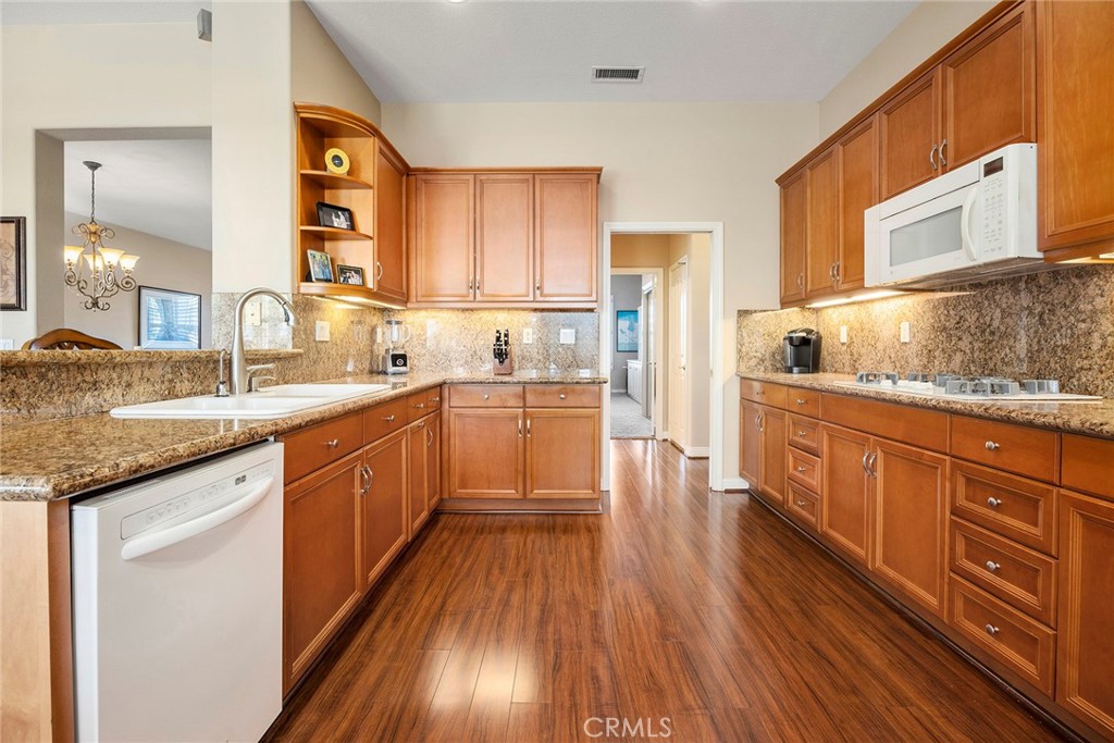 5695 Vista Del Mar