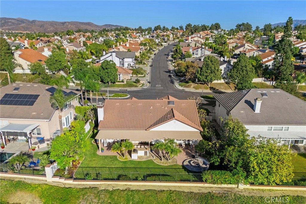 5695 Vista Del Mar