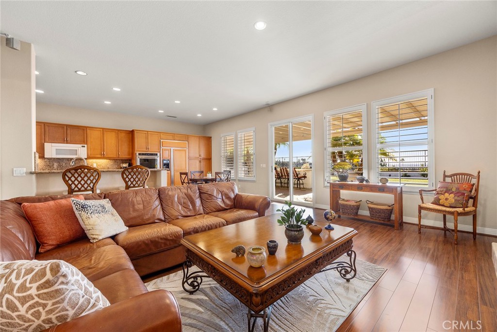 5695 Vista Del Mar