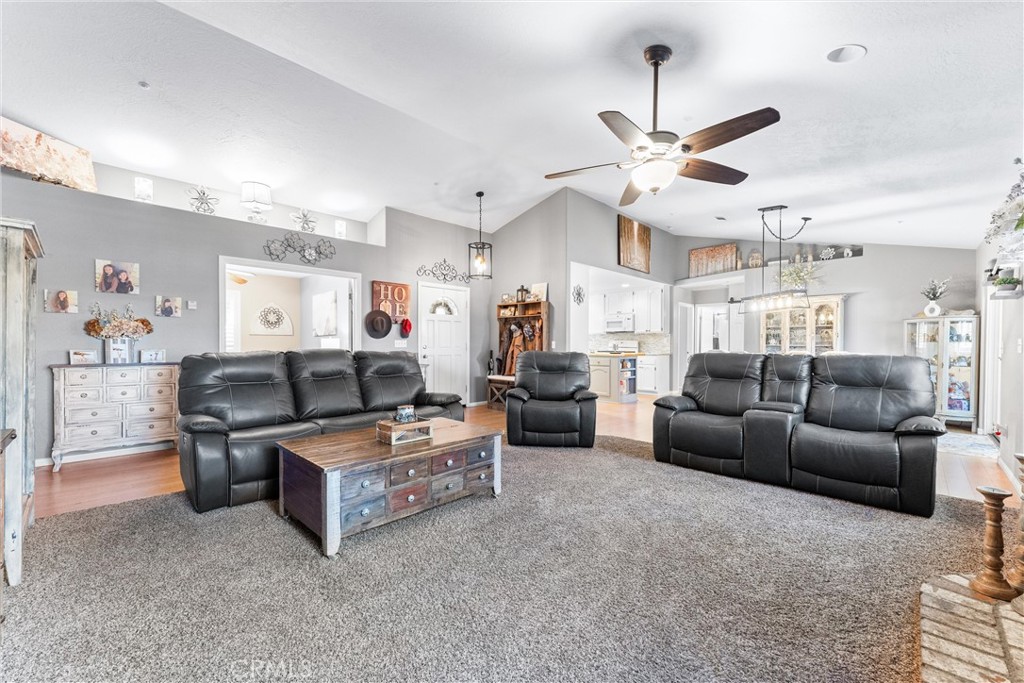 5321 E Canyon Court