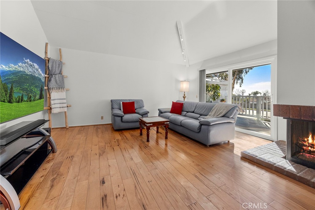 2393 Skyline Drive