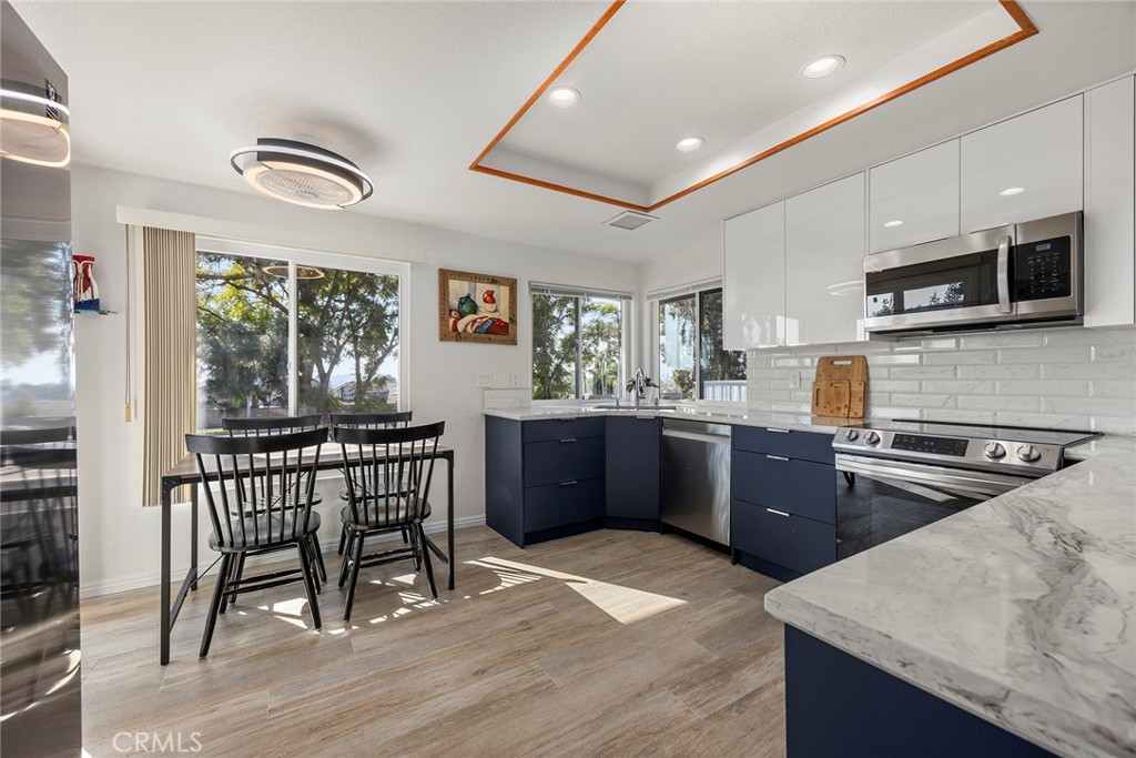 2393 Skyline Drive