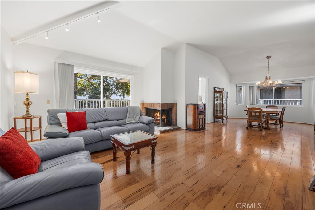2393 Skyline Drive