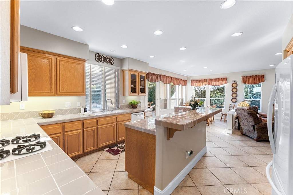 1800 W Cooper Court