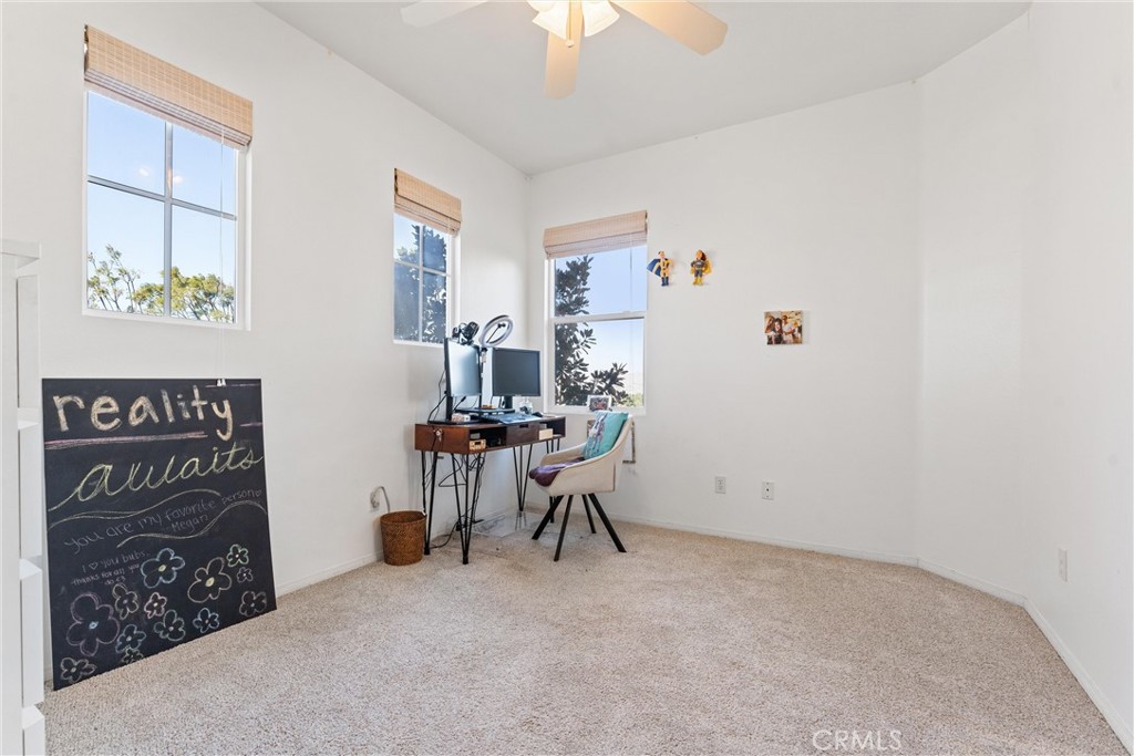 1800 W Cooper Court