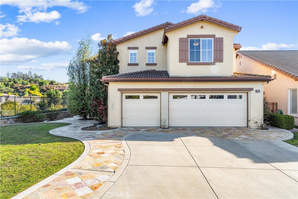 1800 W Cooper Court