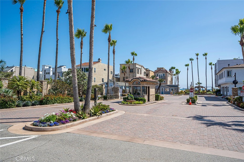 116 B Surfside Avenue