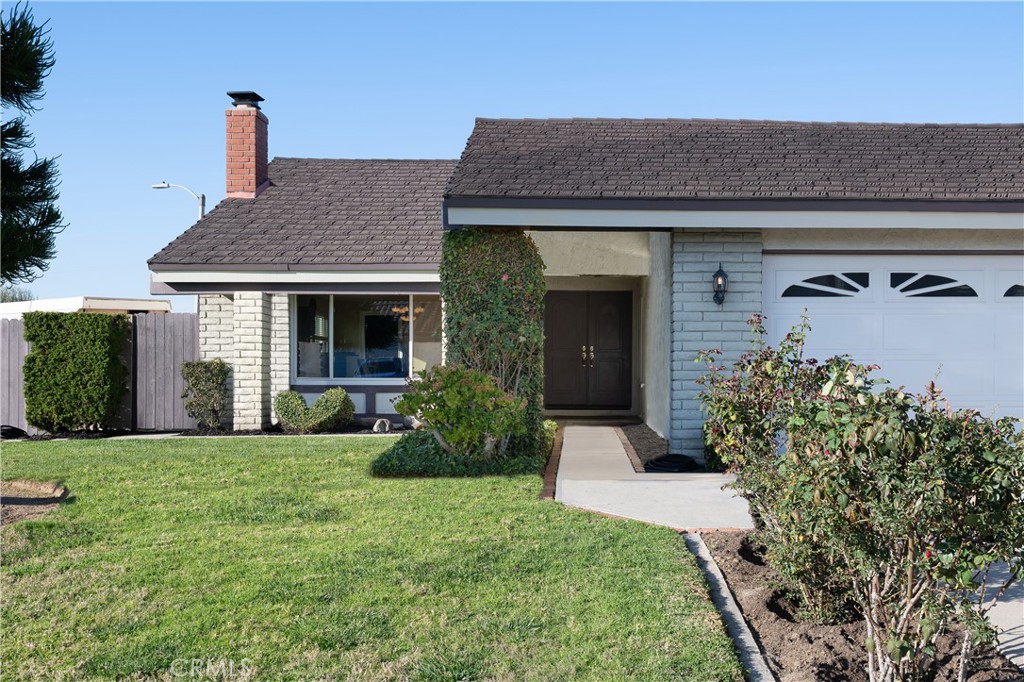 301 Lassen Circle