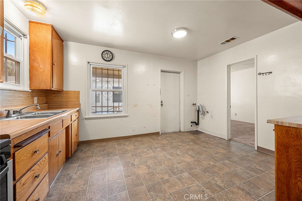 2151 W 108th Street