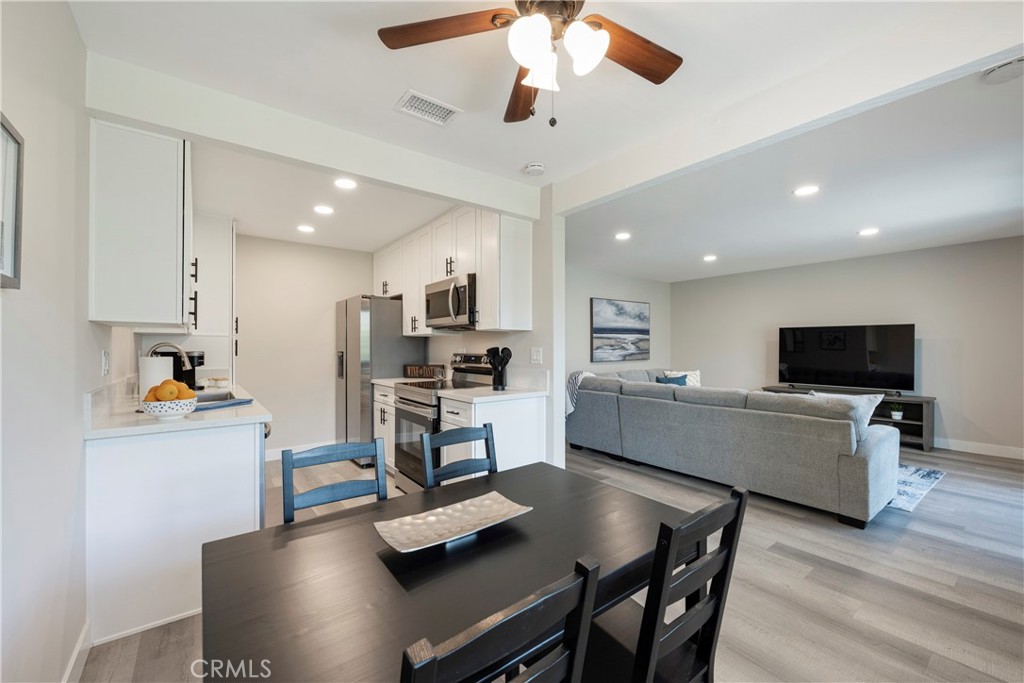 824 E Fairway Drive