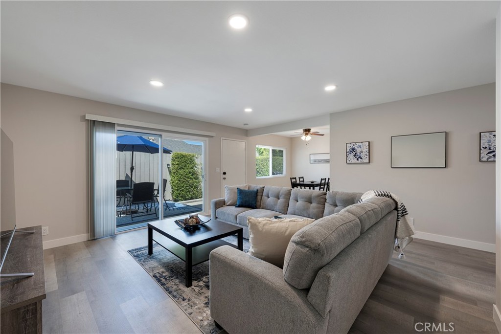 824 E Fairway Drive