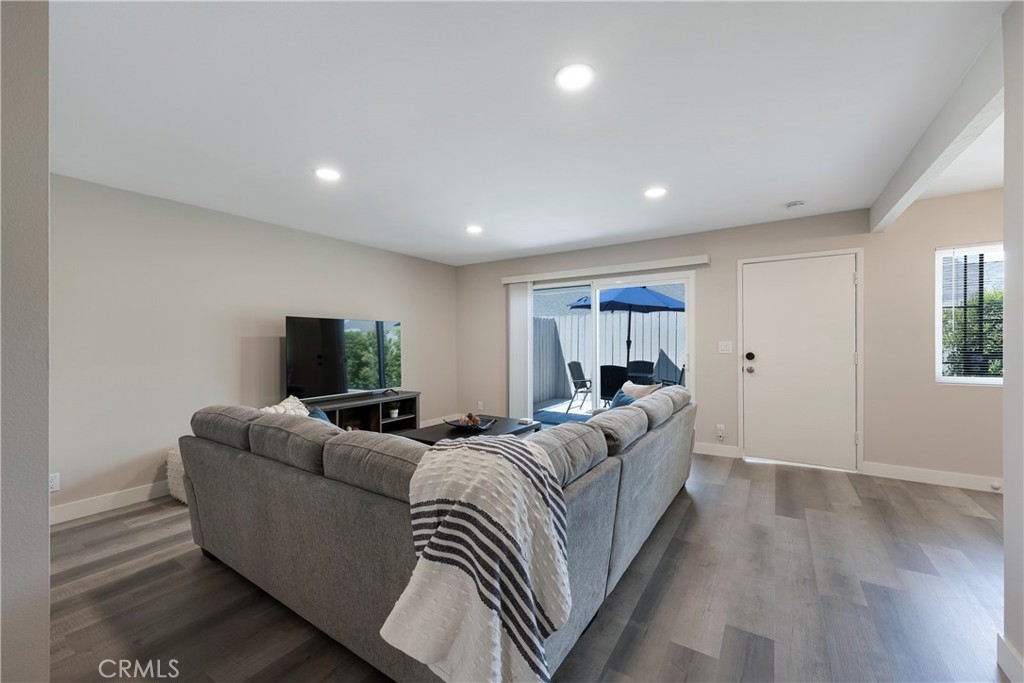 824 E Fairway Drive