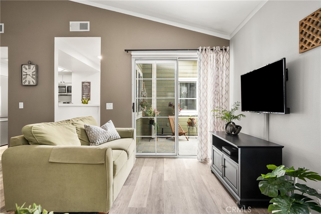 6205 Plymouth Court 113