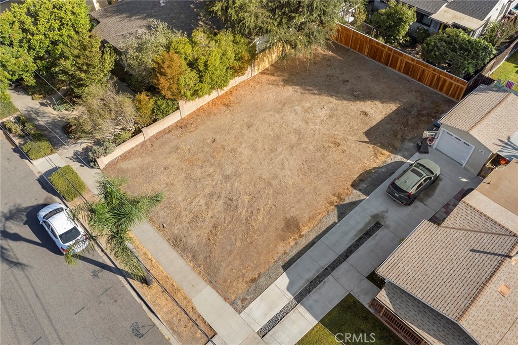 323 E River Avenue