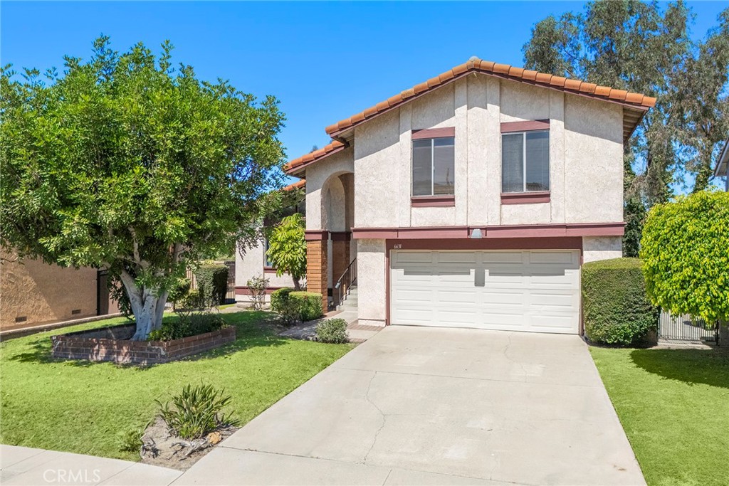 6631 E Princeton Avenue