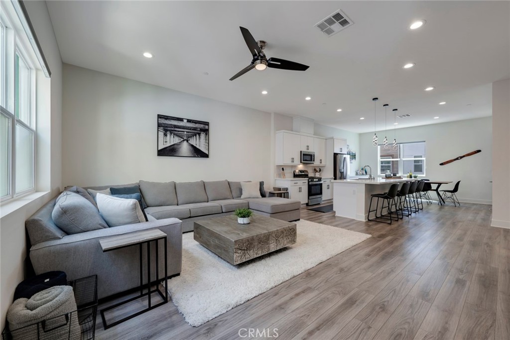 987 E Mason Lane 130