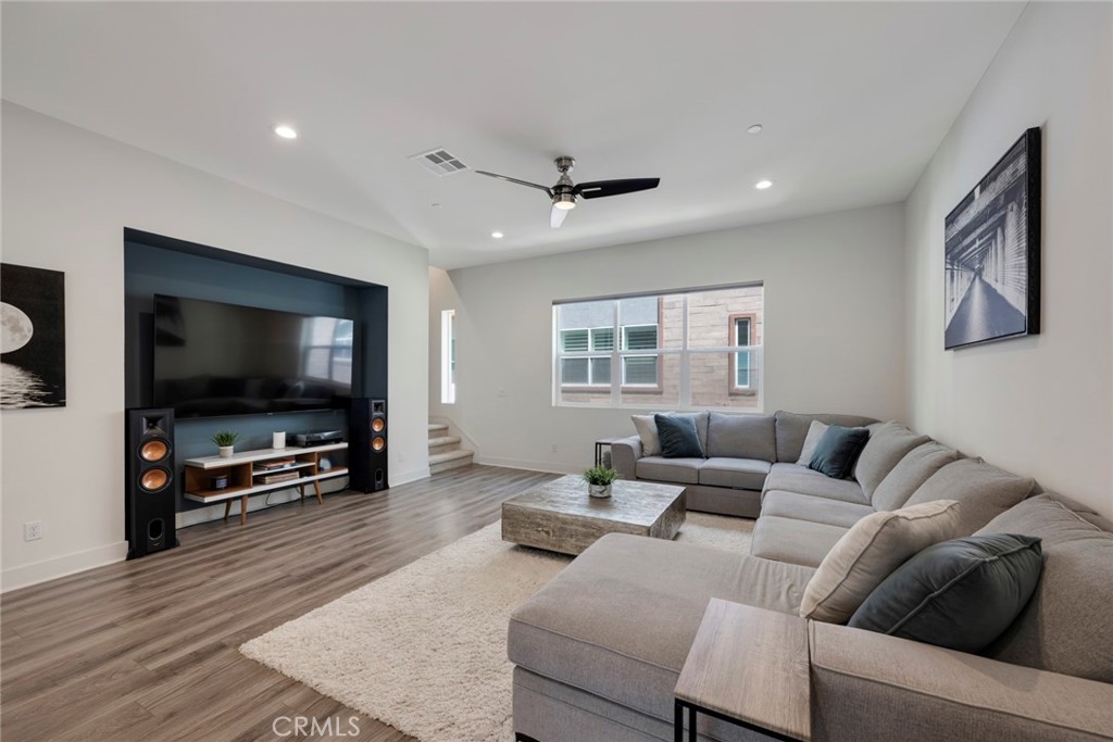 987 E Mason Lane 130