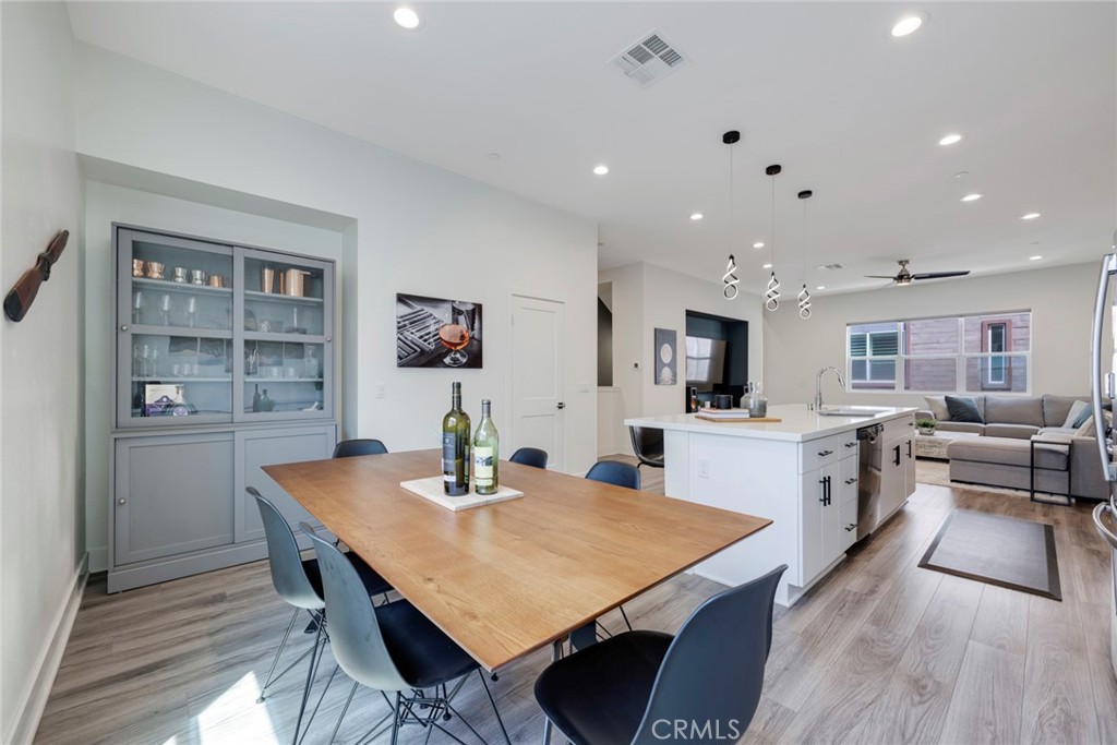 987 E Mason Lane 130