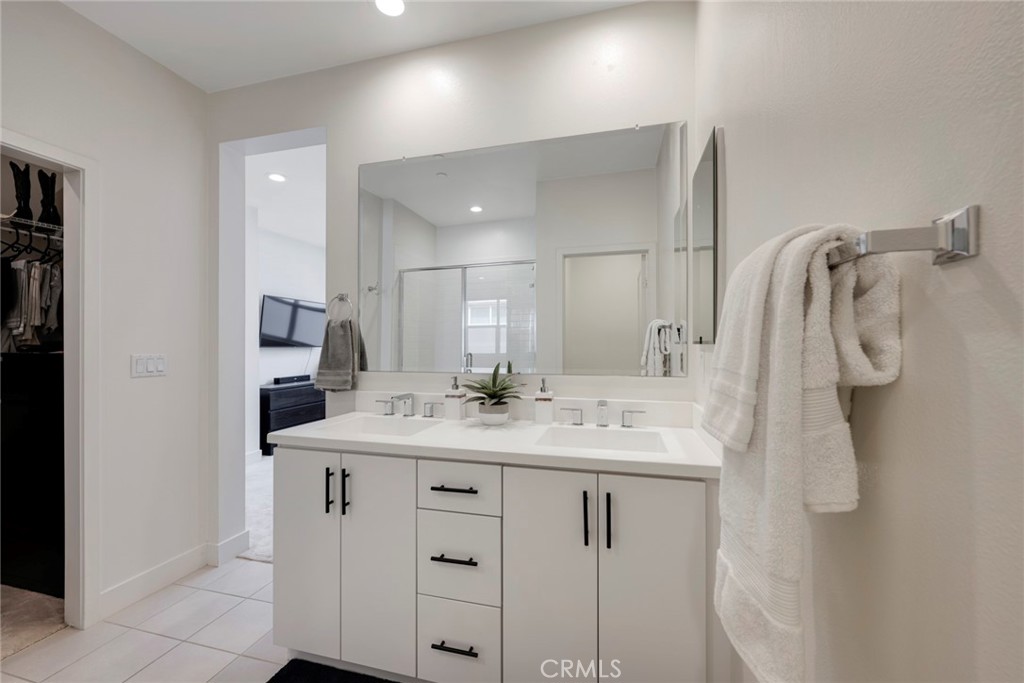 987 E Mason Lane 130