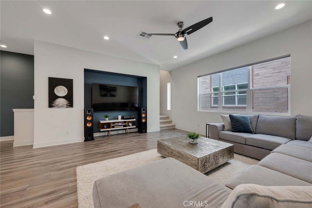 987 E Mason Lane 130