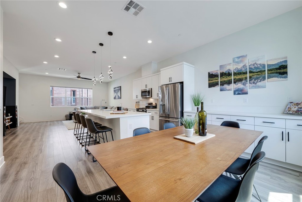 987 E Mason Lane 130