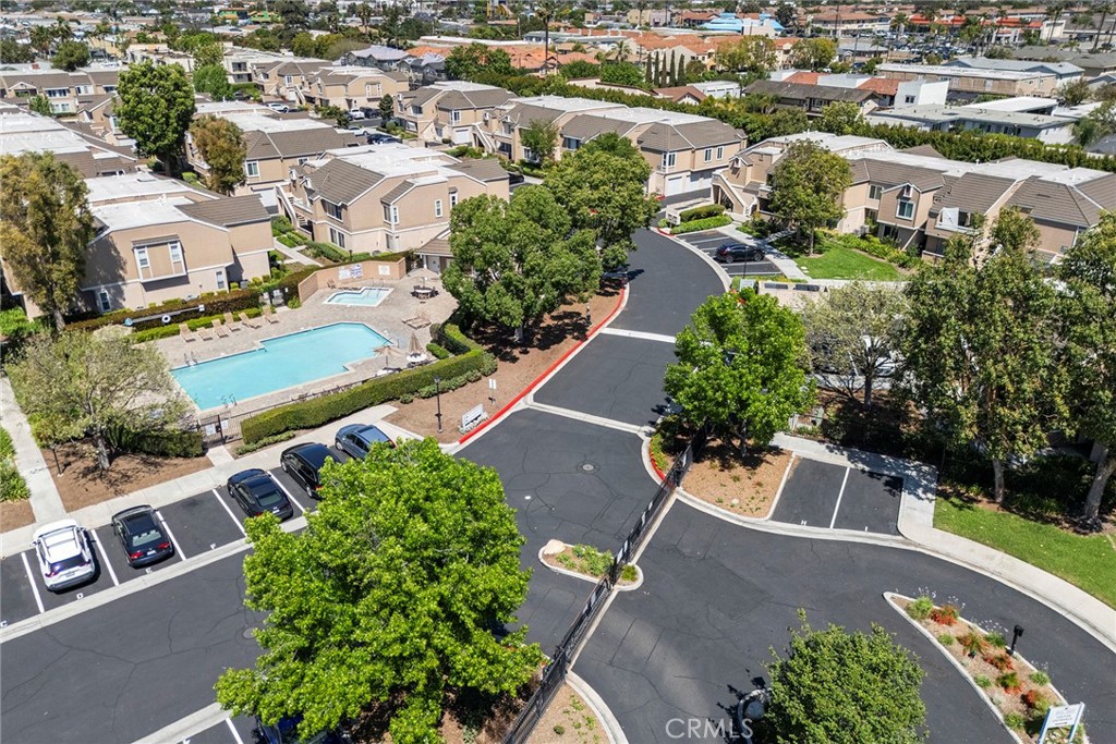 10460 E Briar Oaks B