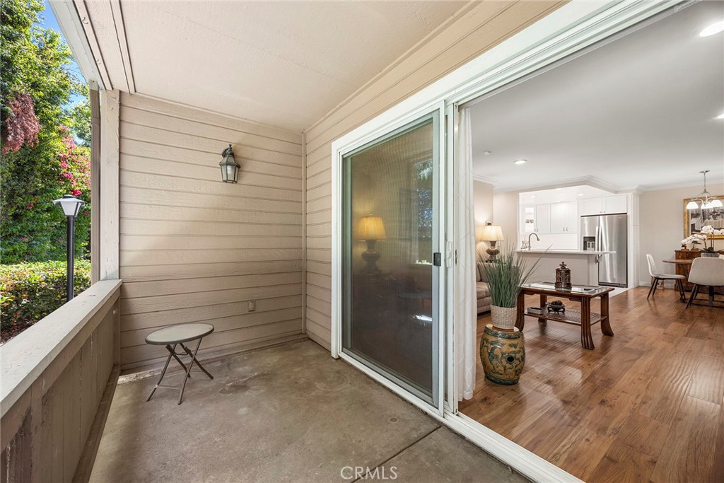 10460 E Briar Oaks B