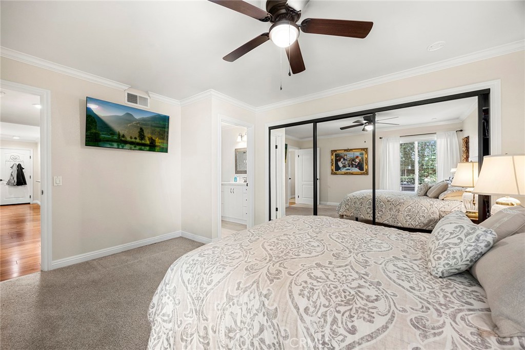 10460 E Briar Oaks B