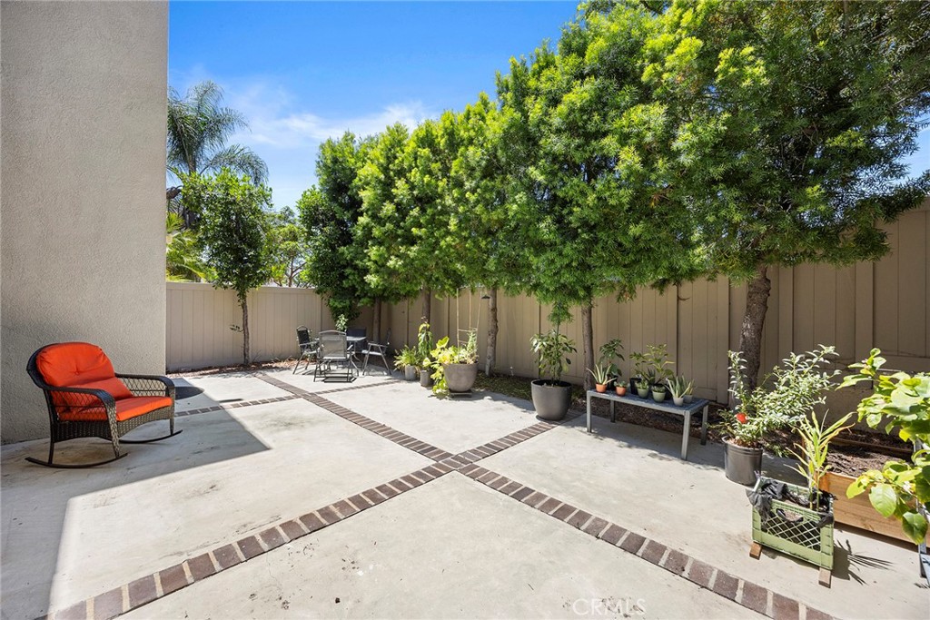 3423 E White Chapel Court E