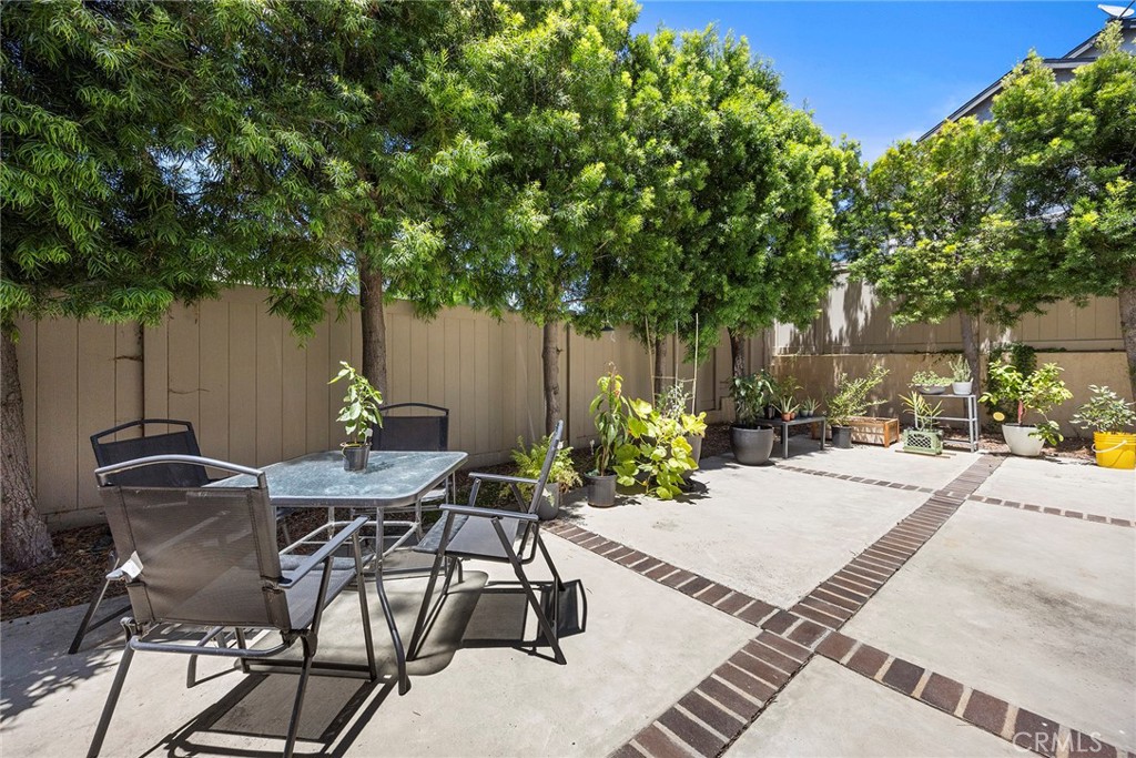 3423 E White Chapel Court E