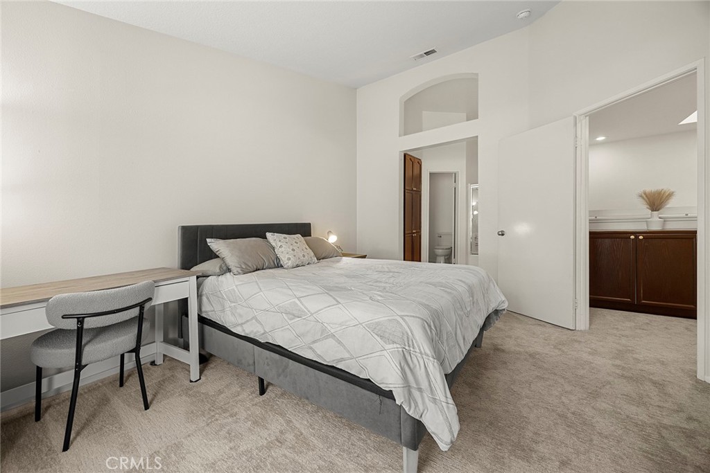 3423 E White Chapel Court E
